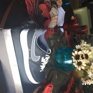 Air Force 1 07 Lv8 Black/dark grey sail 8.5